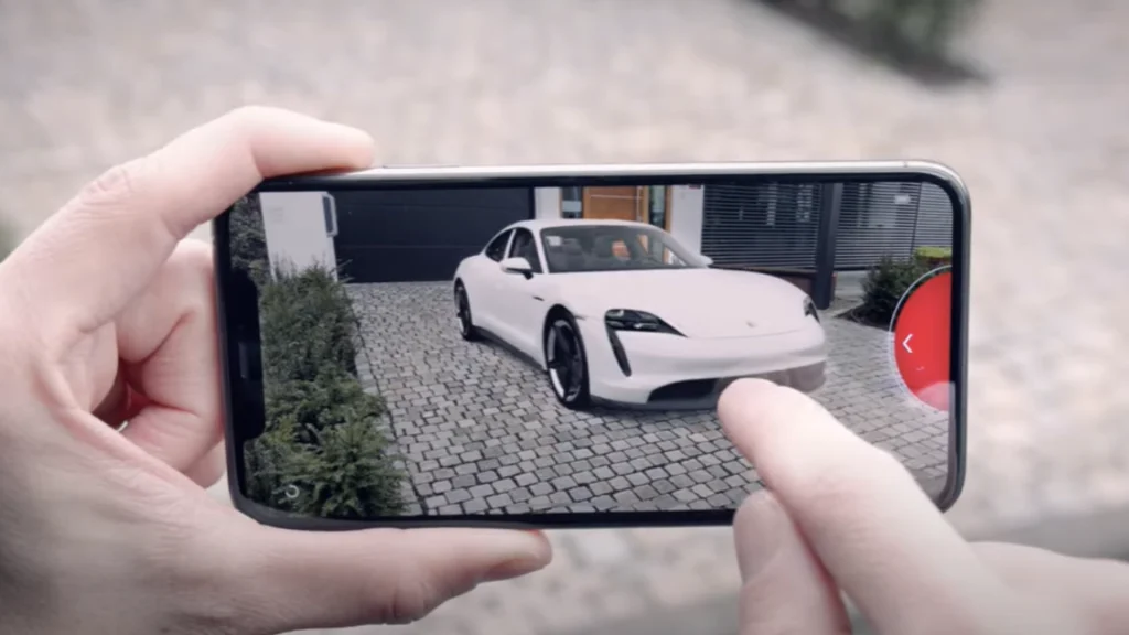 Realtà Aumentata Automotive: 5 applicazioni straordinarie dell'AR nel settore automotive