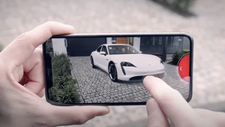 Realtà Aumentata Automotive: 5 applicazioni straordinarie dell'AR nel settore automotive